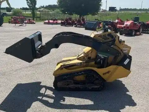 Gallery image 1 for Used 2017 Vermeer CTX50 Skid Steer