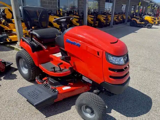 Image pour Usagé 2021 Simplicity BROADMOOR Tracteur à pelouse