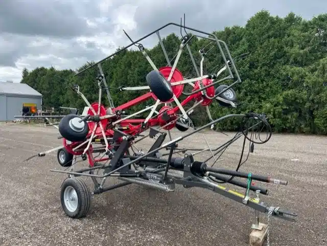 Gallery image 1 for 2024 Massey Ferguson TD 776 TRC Rake