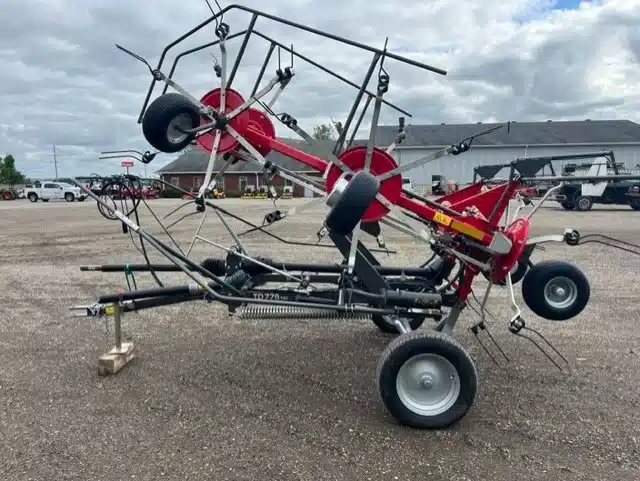 Gallery image 2 for 2024 Massey Ferguson TD 776 TRC Rake