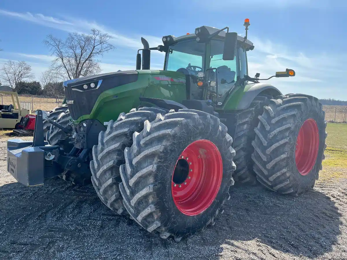 Gallery image 2 for 2022 Fendt 1038 VARIO Tractor