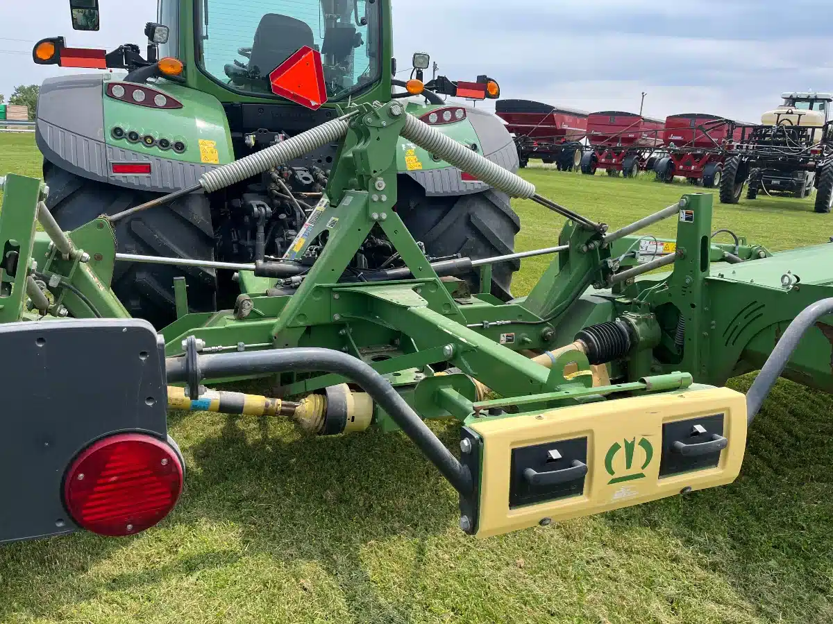 Gallery image 2 for Used 2015 Krone easy cut Mower Conditioner
