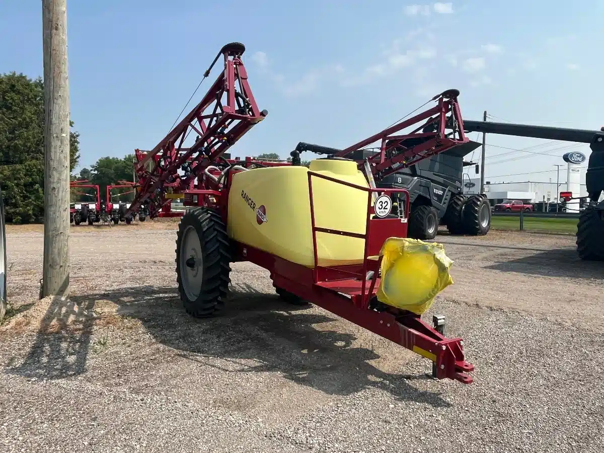 Gallery image 2 for New 2025 Hardi RANGER 2000 Sprayer - Pull Type