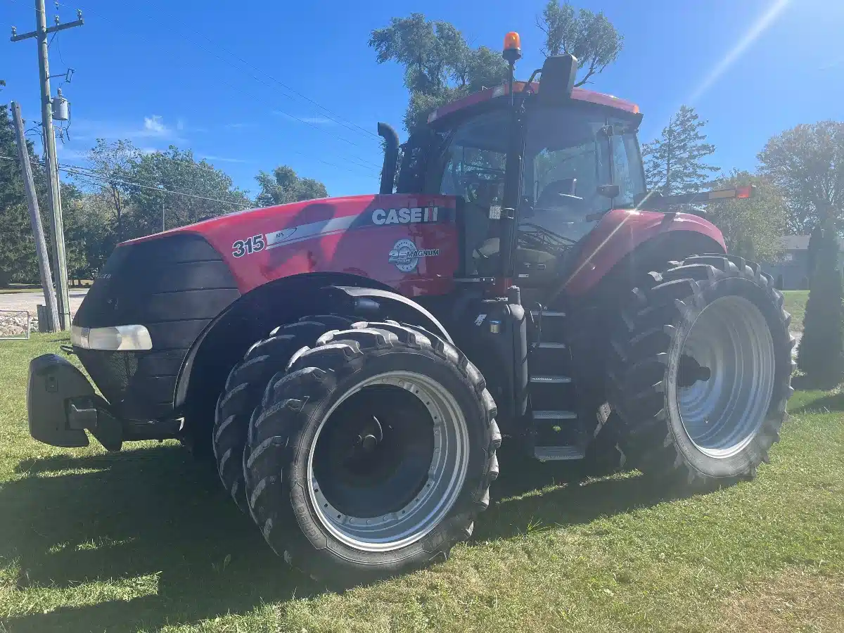 Gallery image 1 for Used 2014 Case IH MAGNUM 315 Tractor