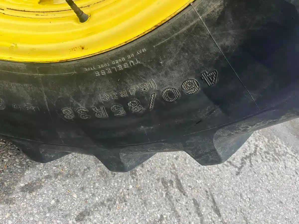 2009 John Deere 6330 PREMIUM Tractor