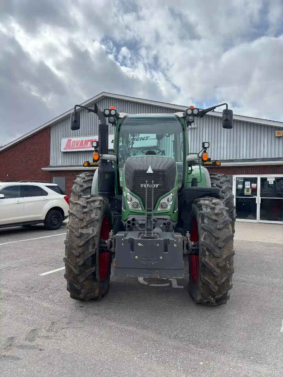 Gallery image 2 for 2016 Fendt 720 VARIO Tractor