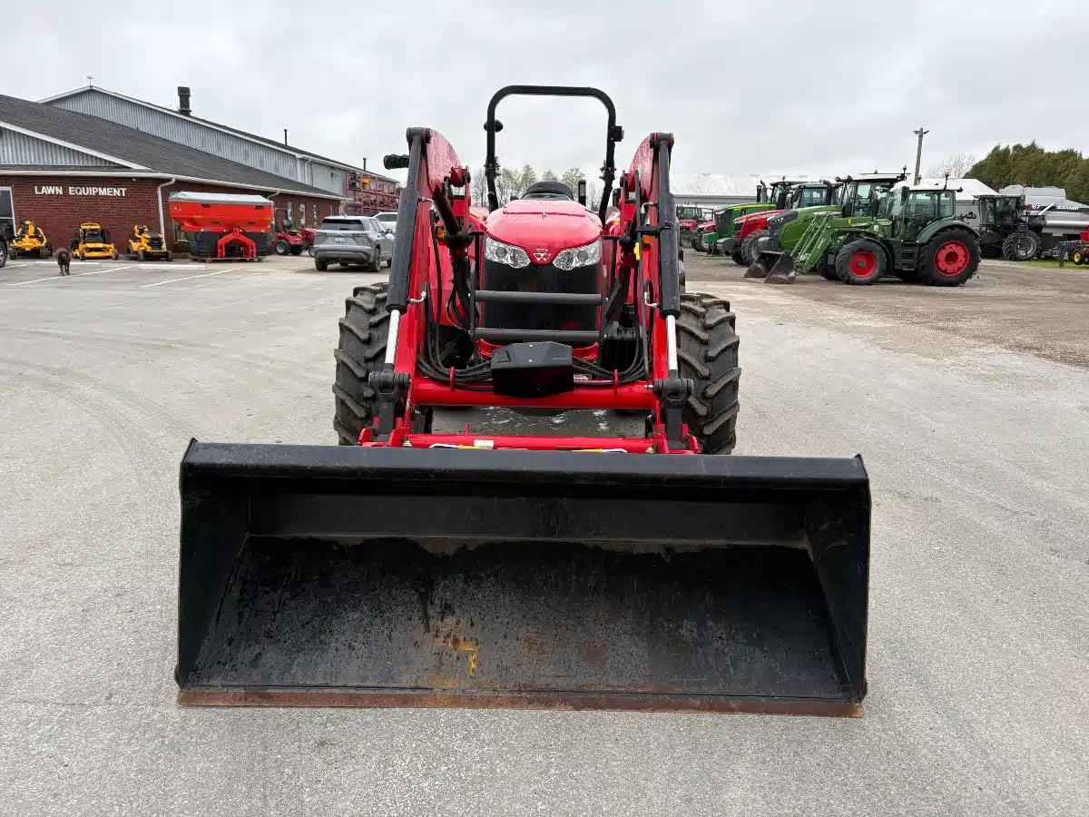 Gallery image 2 for 2022 Massey Ferguson 4707 Tractor