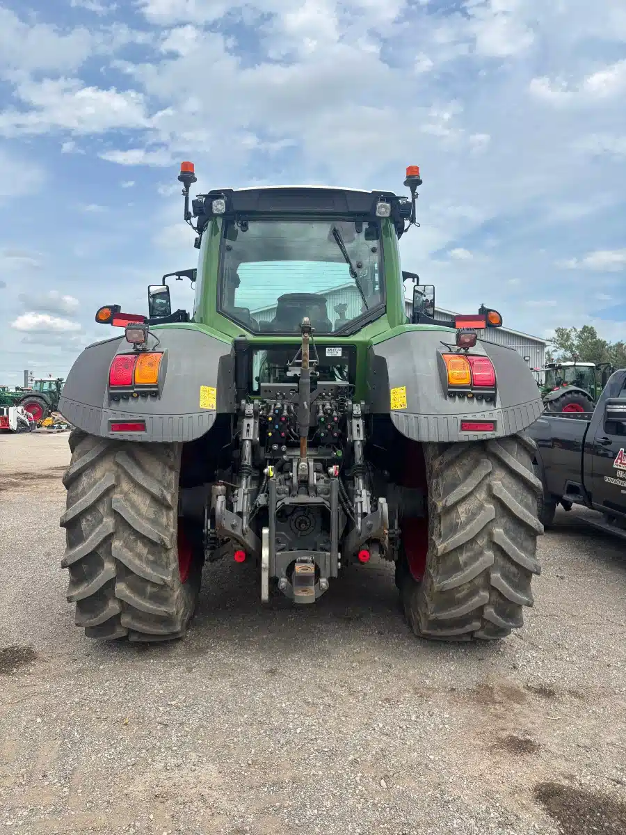 Gallery image 2 for 2022 Fendt 822 VARIO Tractor