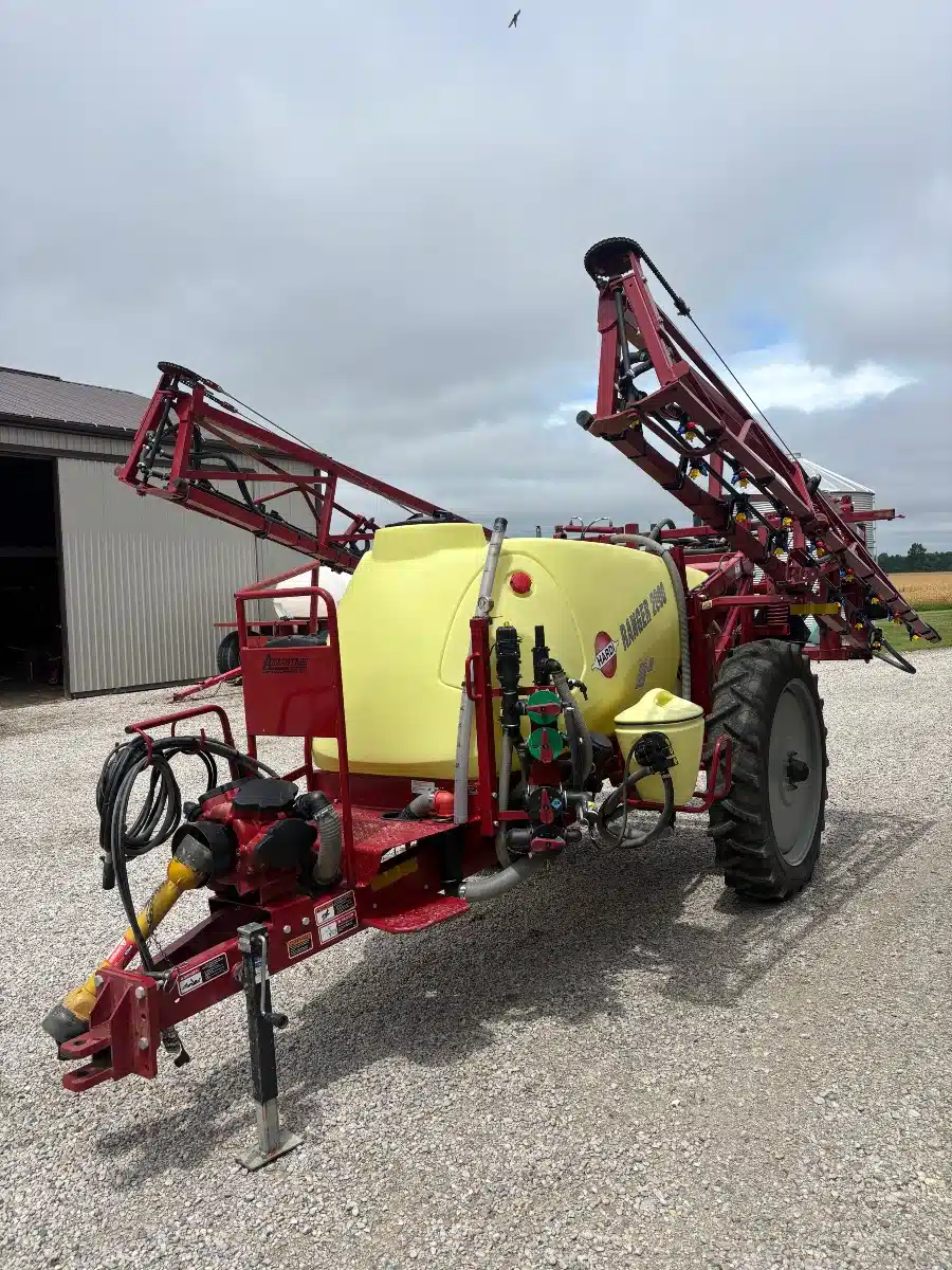 Gallery image 1 for 2021 Hardi RANGER 2000 Sprayer - Pull Type