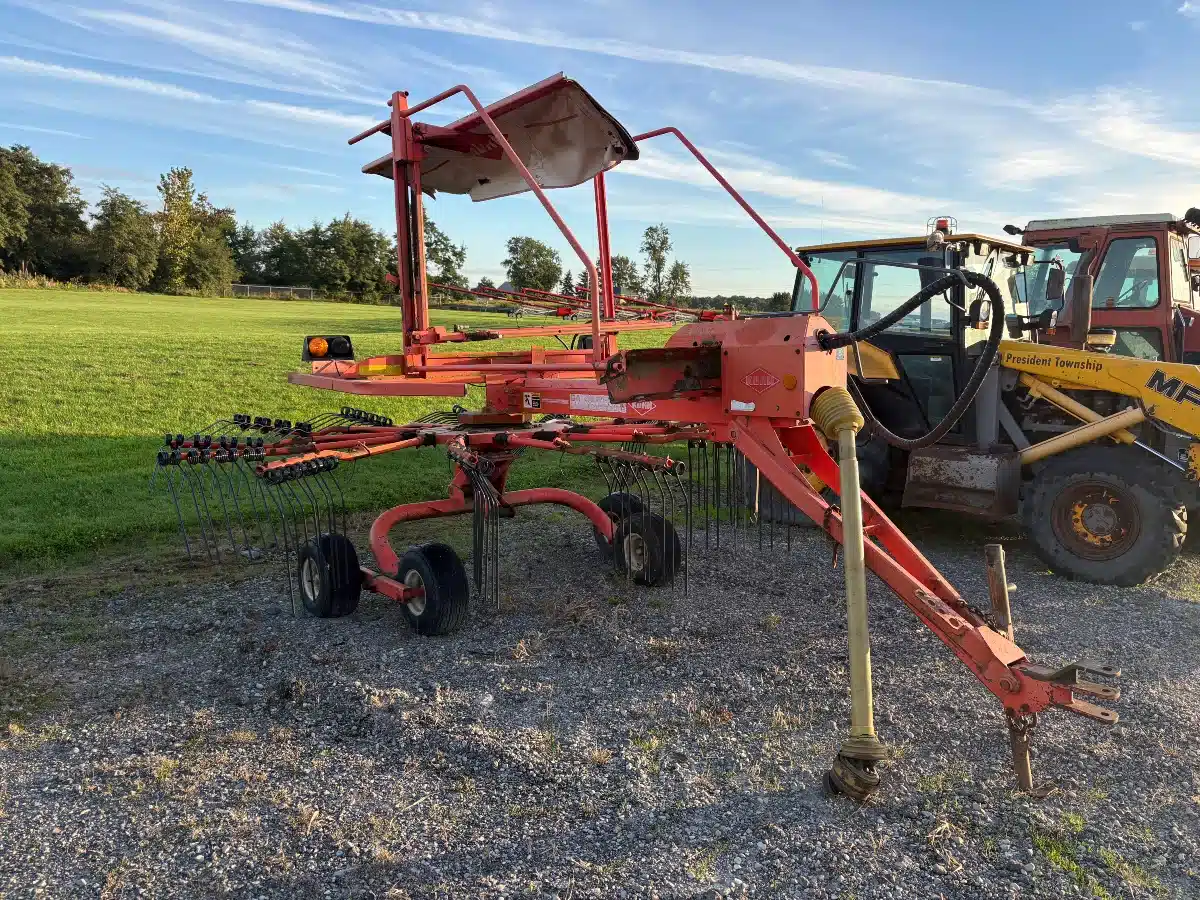 Gallery image 1 for Kuhn GA 4521 GTH Rake