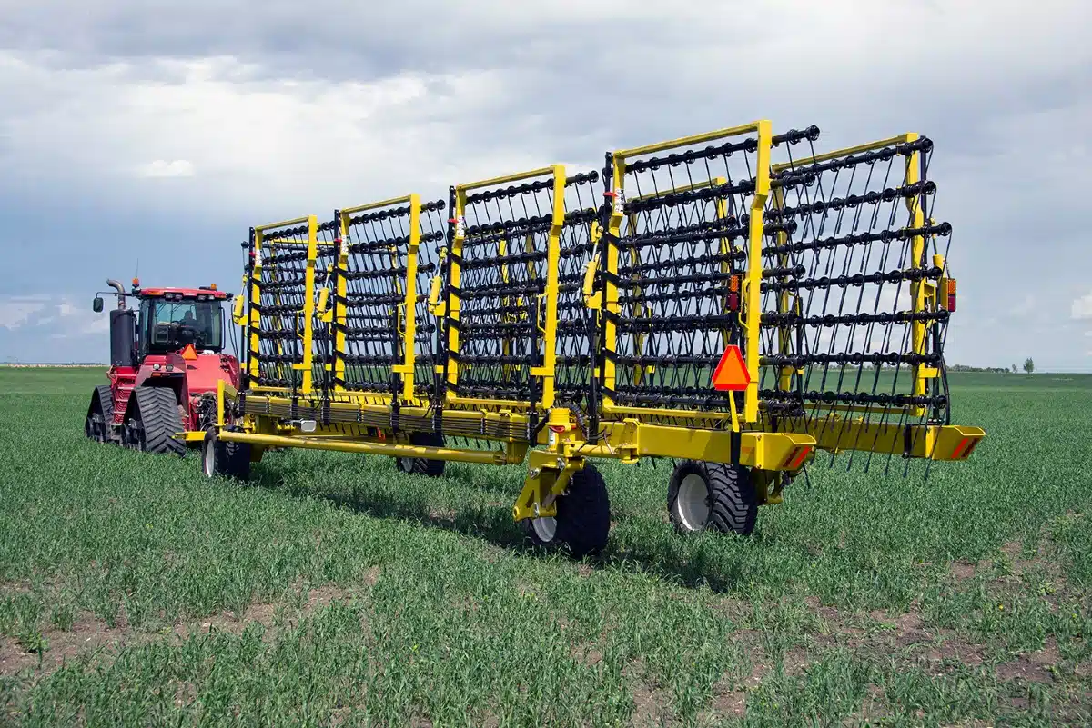 Gallery image 2 for New 2024 Degelman SM PLS 90 foot Harrow