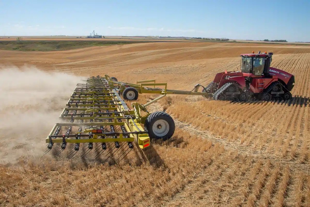 Gallery image 2 for 2024 Degelman STRAWMASTER PLUS Harrow