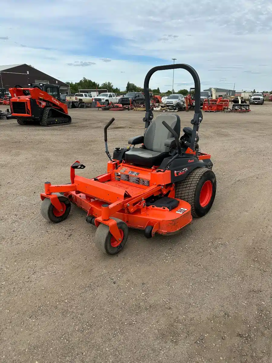 Gallery image 1 for Used 2016 Kubota Z726 Mower - Zero Turn