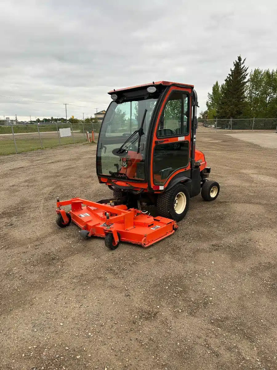Gallery image 1 for Used 2007 Kubota F2680 Mower - Front Deck