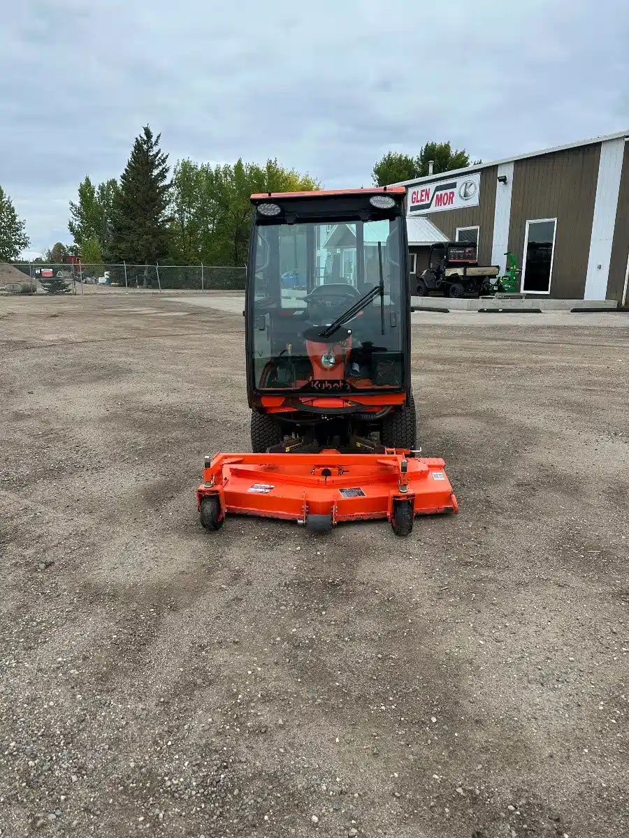 Gallery image 2 for Used 2007 Kubota F2680 Mower - Front Deck
