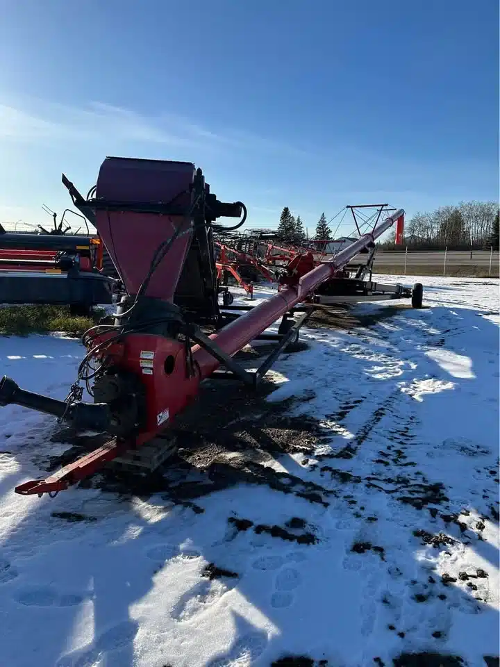 Used 2017 Wheatheart Swing Auger 1381 Auger