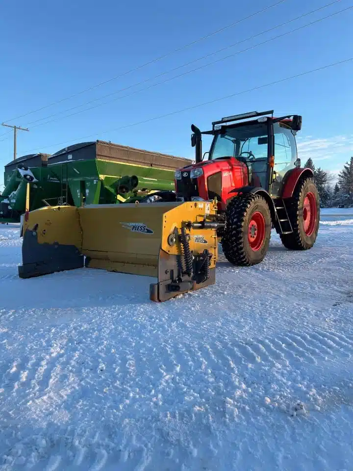 2020 Kubota M6-141 with snow blade Tractor