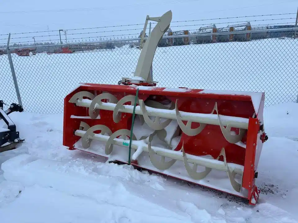 Gallery image 1 for 2023 Farm King 960 Snow Blower