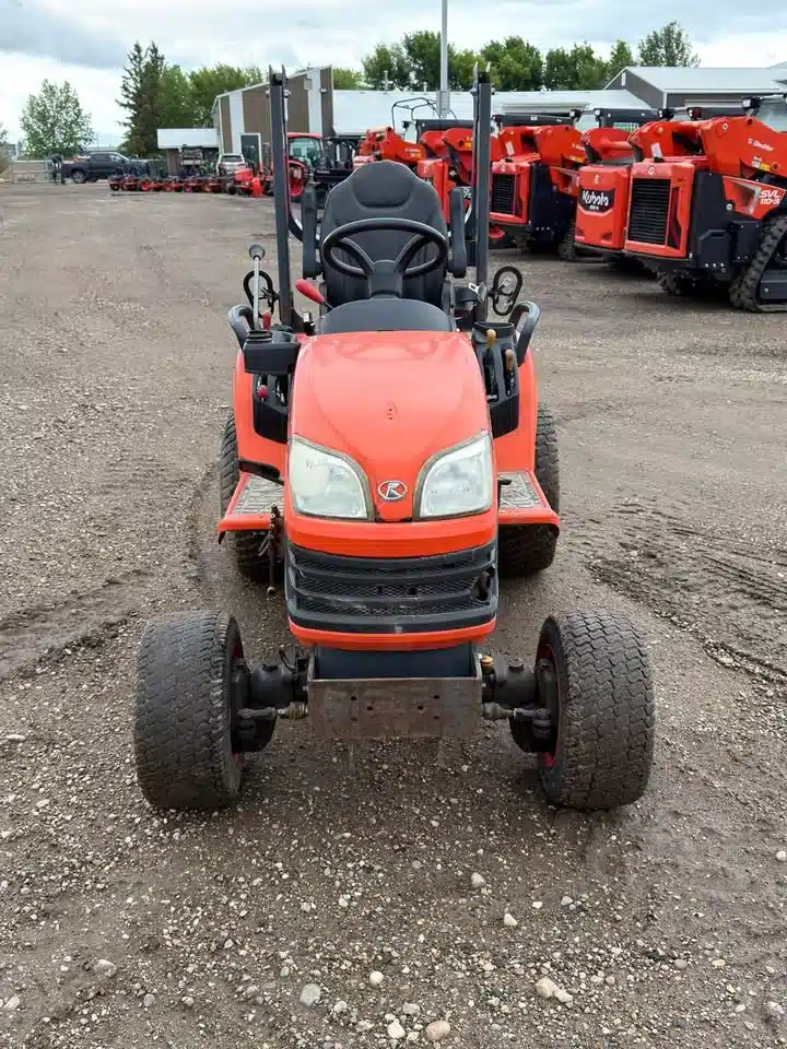 Photo de la Galerie 2 pour 2016 Kubota BX2370 Tracteur