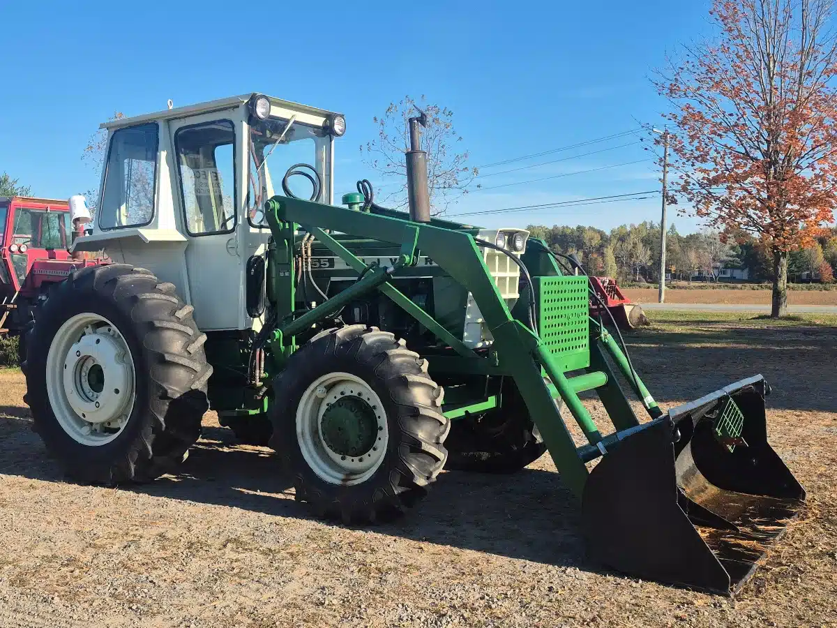 Gallery image 1 for Used 1975 Oliver 1655 Tractor