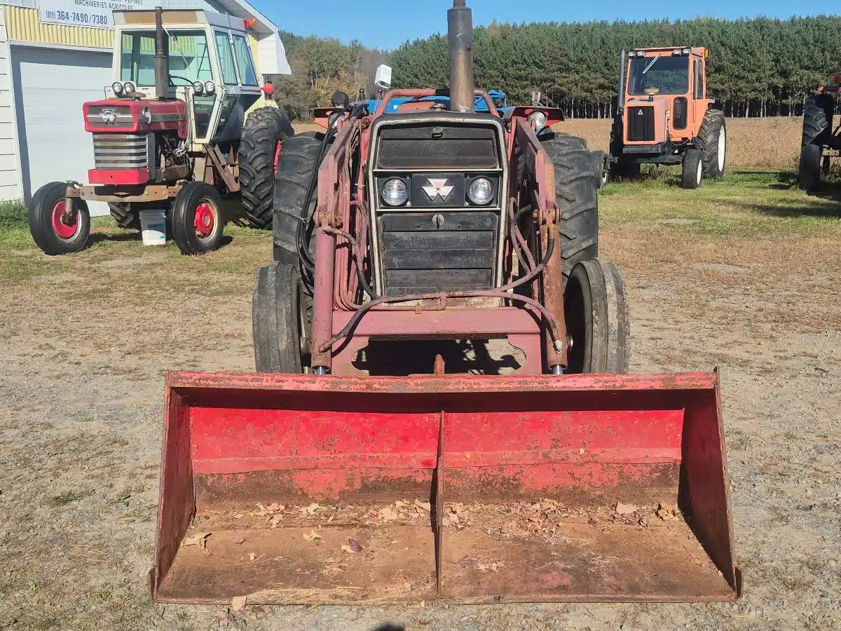 Gallery image 2 for Used 1976 Massey Ferguson 255 Tractor
