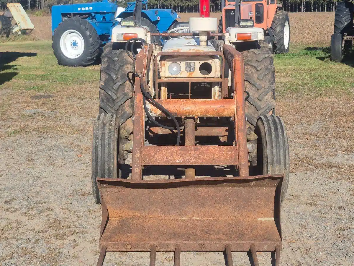 Gallery image 2 for Used 1974 David Brown 885 Tractor