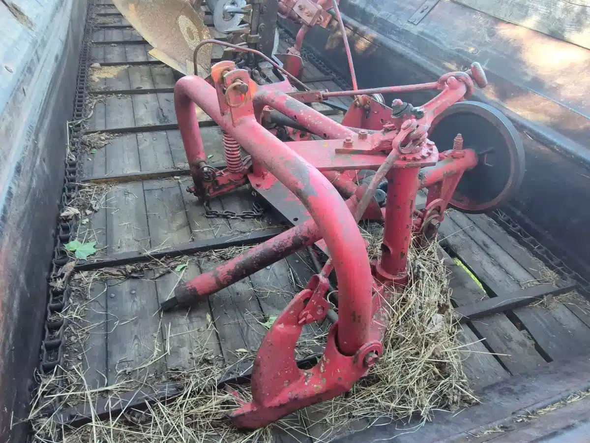 Gallery image 2 for Used Massey Ferguson 31 Mower - Sickle