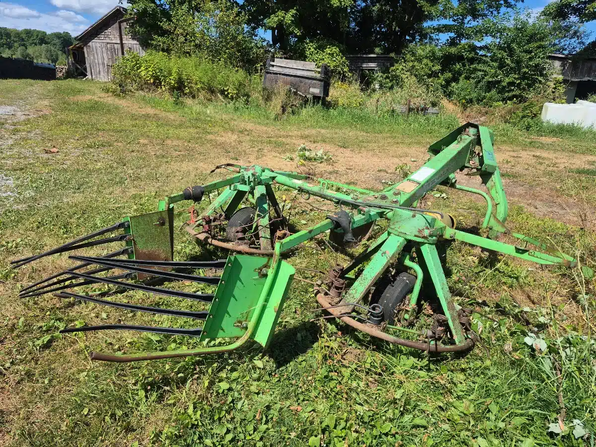 Gallery image 2 for Used Deutz Allis KU 250 Rake