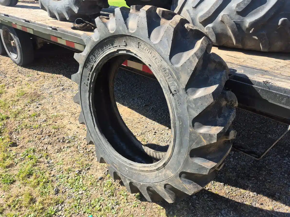 Gallery image 1 for Used Goodyear Safemark 12.4x28 Tires