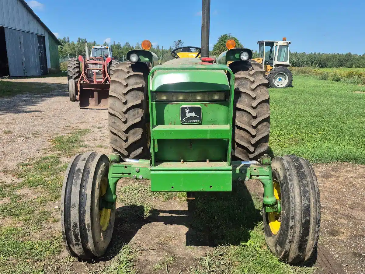 Gallery image 2 for Used 1984 John Deere 2750 Tractor