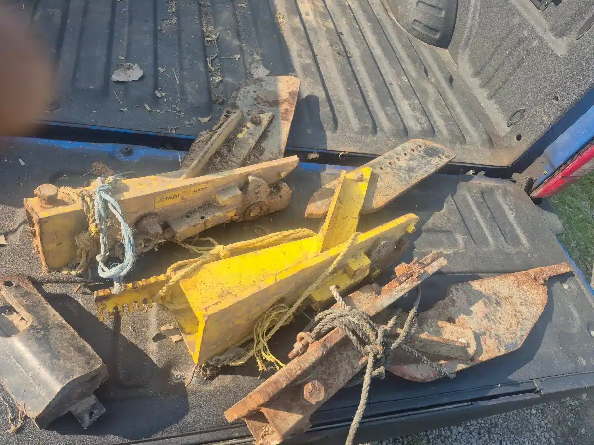 Gallery image 2 for Used Attach-Matic Mâle Hitch