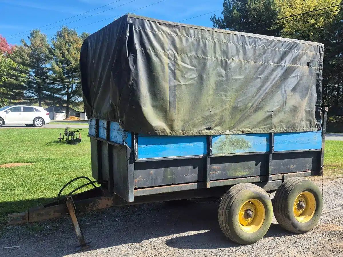 Gallery image 2 for Used Valac Dompeuse Hi Dump Wagon