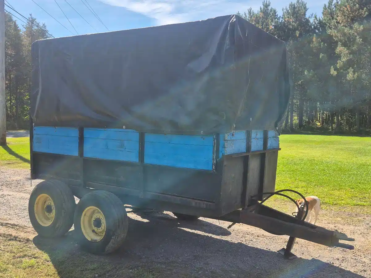 Gallery image 1 for Used Valac Dompeuse Hi Dump Wagon