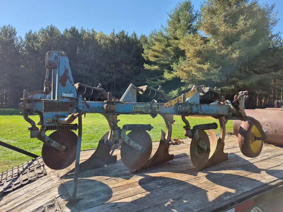 Gallery image 2 for Used Kongskilde Overum Plow