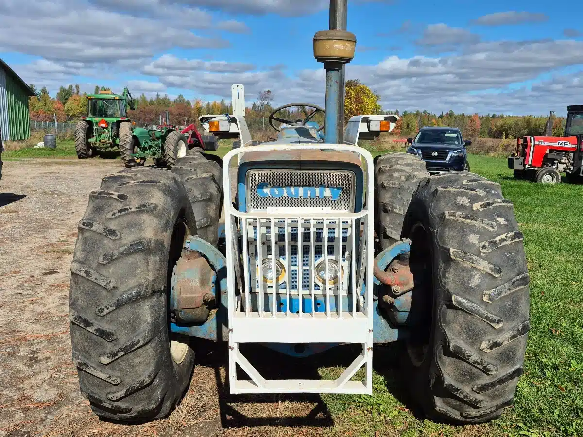 Gallery image 2 for Used 1976 Ford COUNTY 754 Tractor
