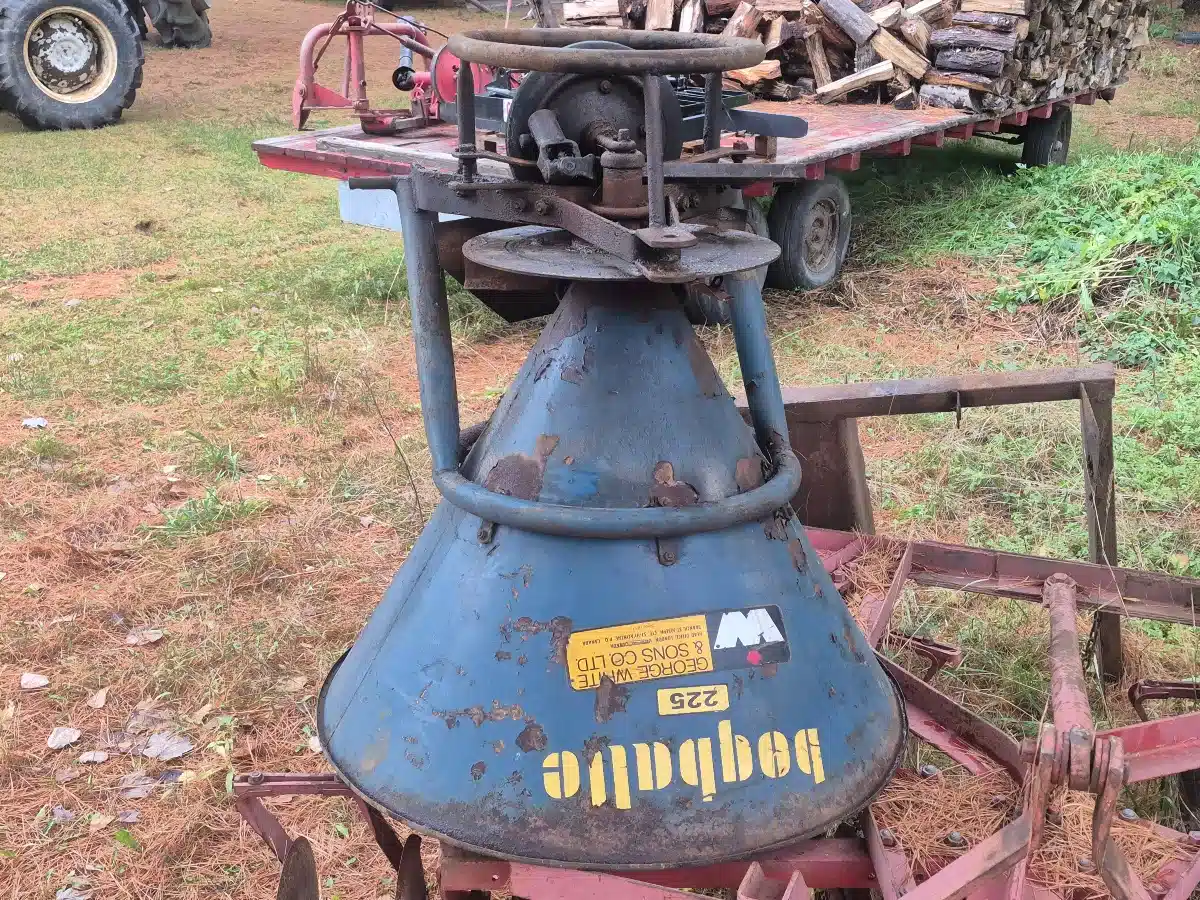Used Bogballe 225 Spreader - Fertilizer