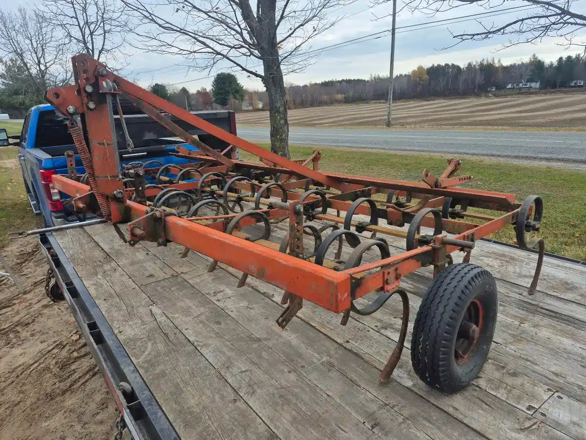 Used Sanderum 10 pieds Cultivator