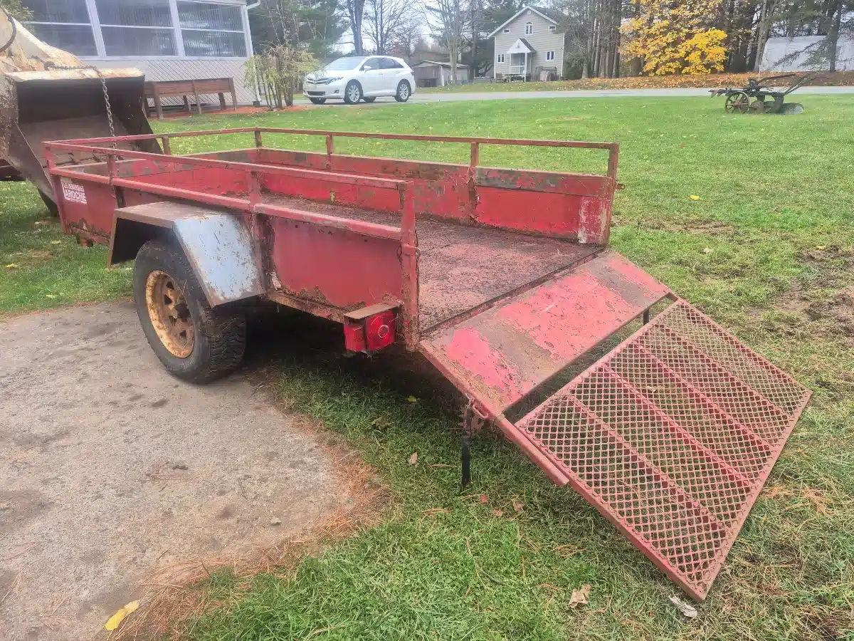 Gallery image 2 for Used 2000 Fabrication Domestique Laroche Trailer - Utility