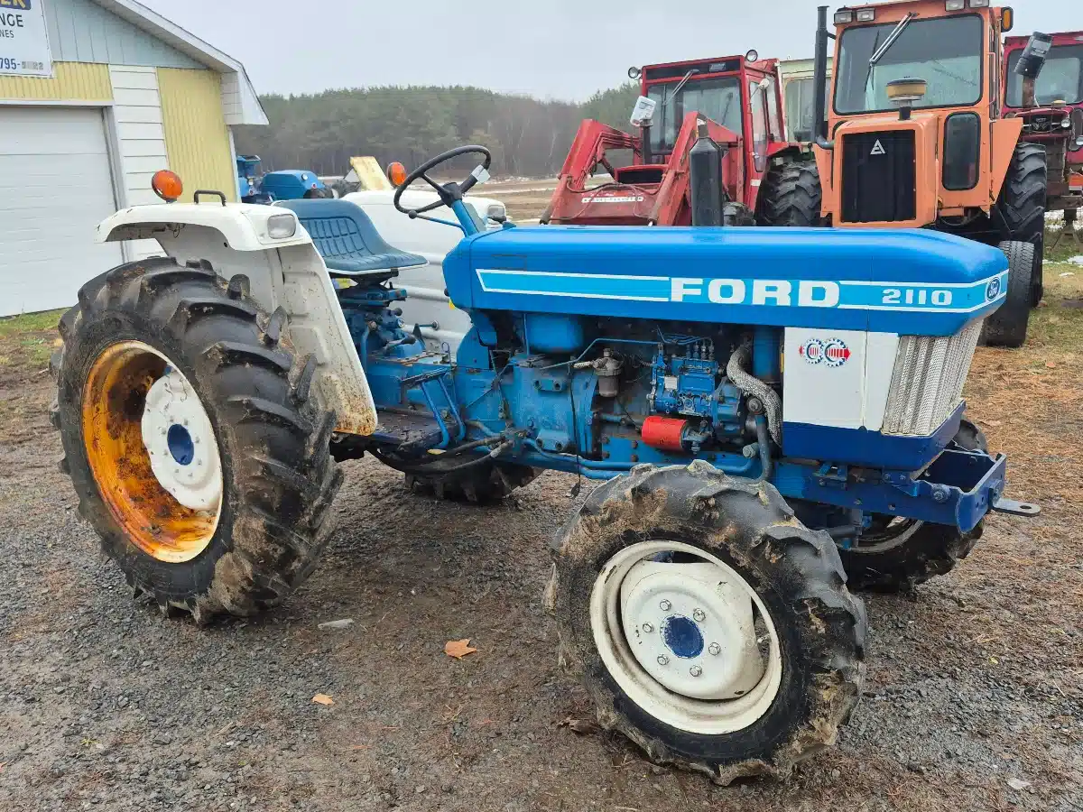 Gallery image 1 for Used 1984 Ford 2110 Tractor