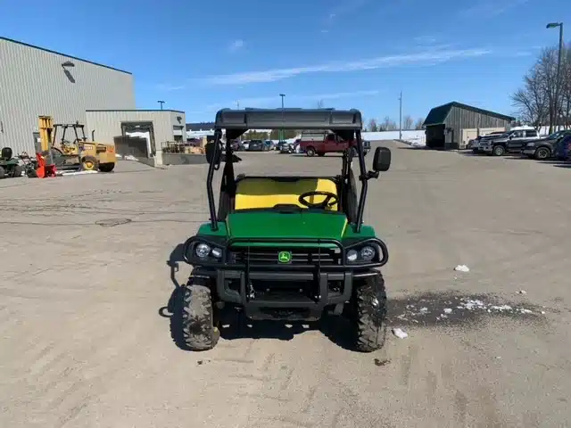 Gallery image 2 for Used 2019 John Deere XUV 825M Utility Vehicle