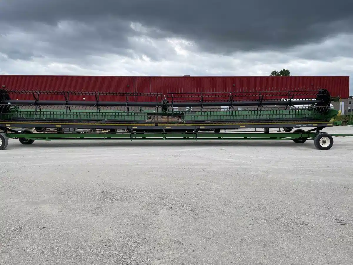 Gallery image 1 for Used 2022 John Deere HD50R Header Combine