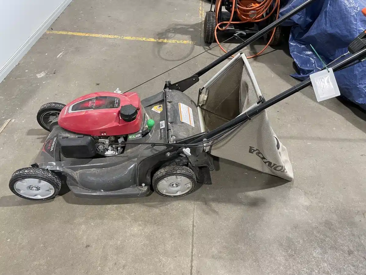 Gallery image 2 for Used 2023 Honda HRX2176HYC Mower - Walk Behind