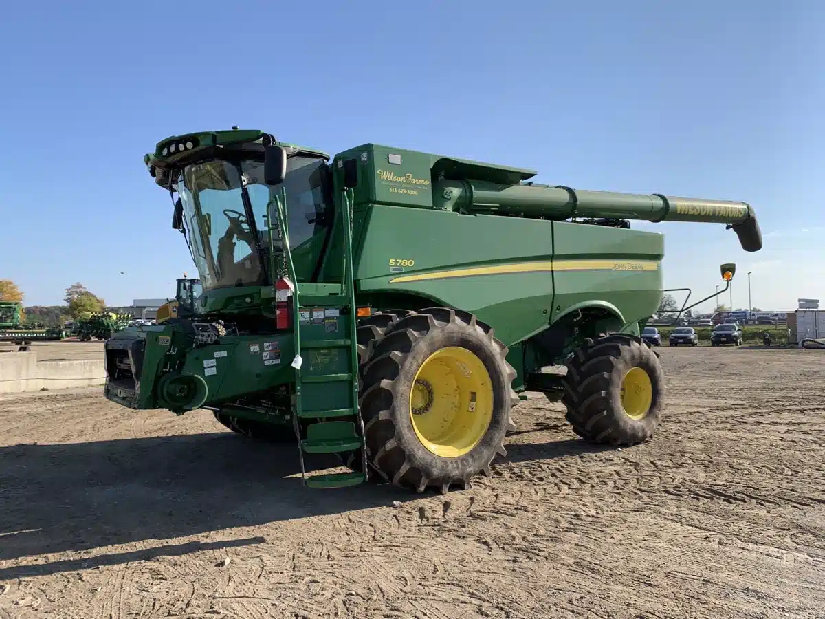 Gallery image 1 for Used 2021 John Deere S780 Combine