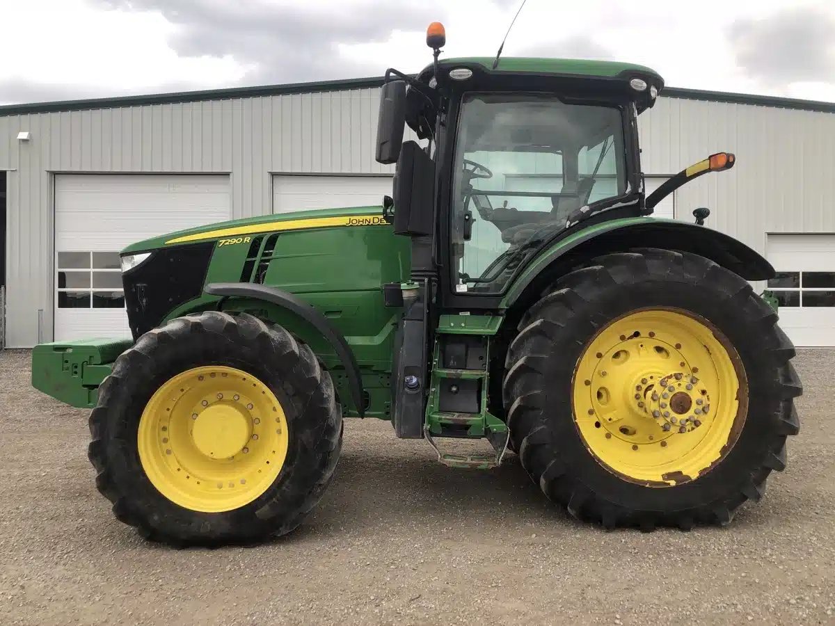 John Deere 7290R Farm Equipment for sale | AgDealer