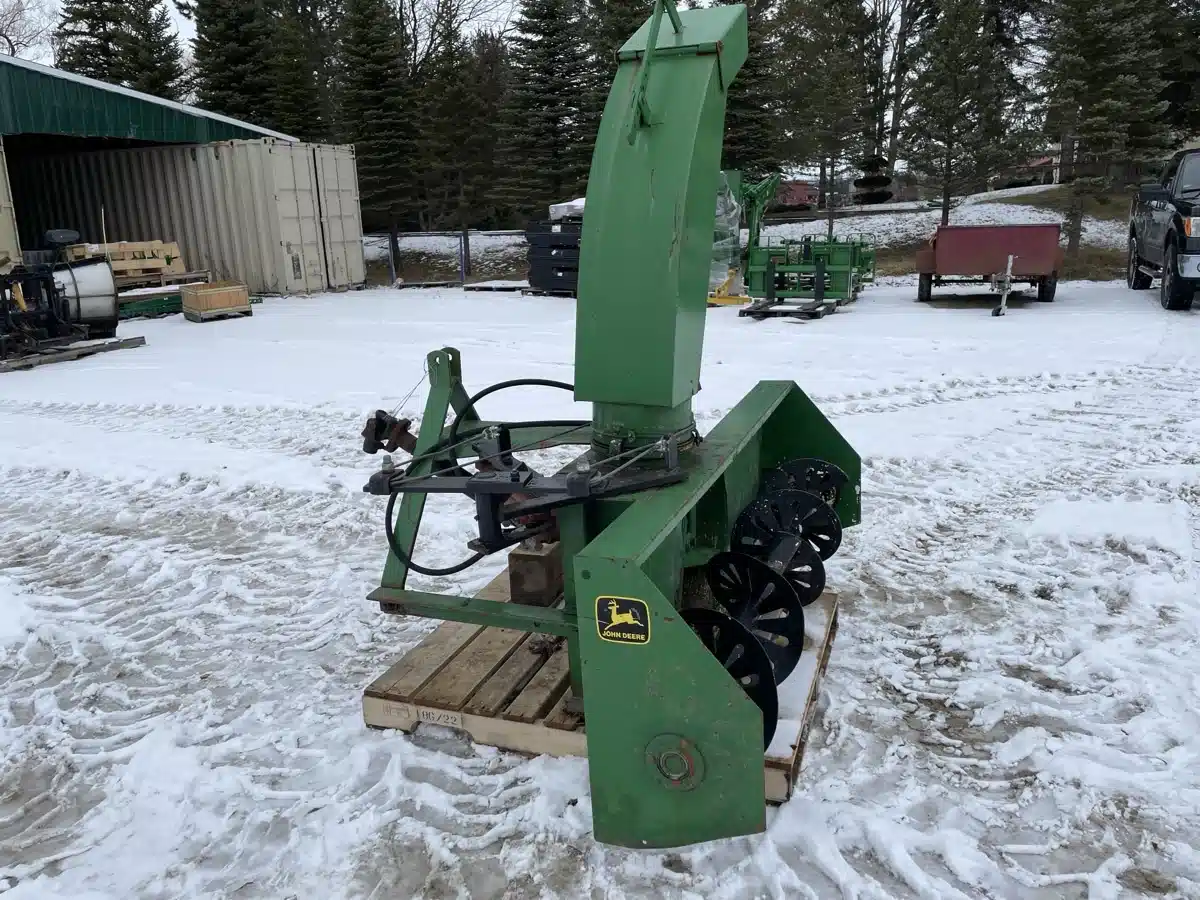 Gallery image 1 for Used Unspecified McKee 6 Snow Blower