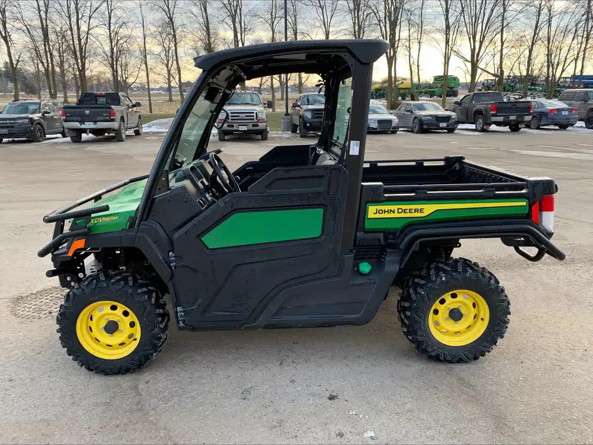 Gallery image 2 for Used 2023 John Deere XUV 865M Utility Vehicle