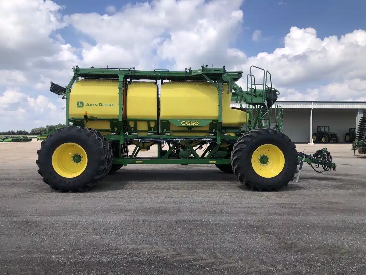 Gallery image 2 for Used 2024 John Deere C650 Air Drill