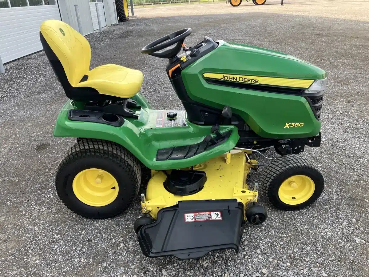 Gallery image 2 for Used 2022 John Deere X380 Lawn Tractor