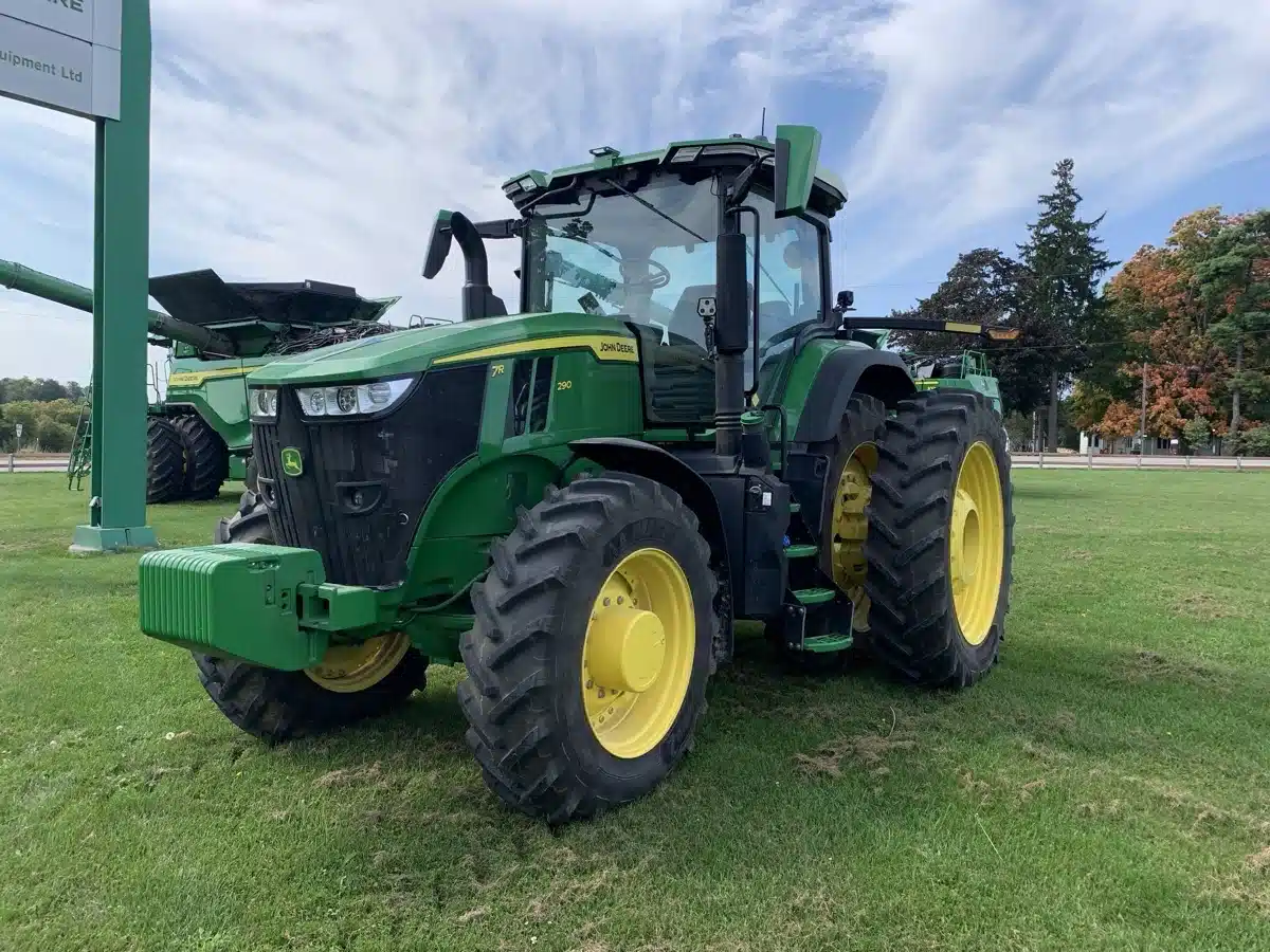 Gallery image 2 for Used 2023 John Deere 7R 290 Tractor