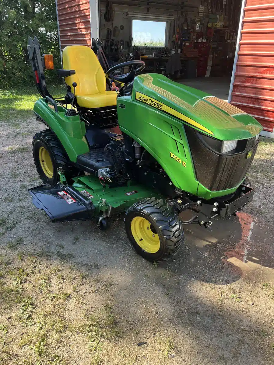 Gallery image 1 for Used 2012 John Deere 1023E Tractor